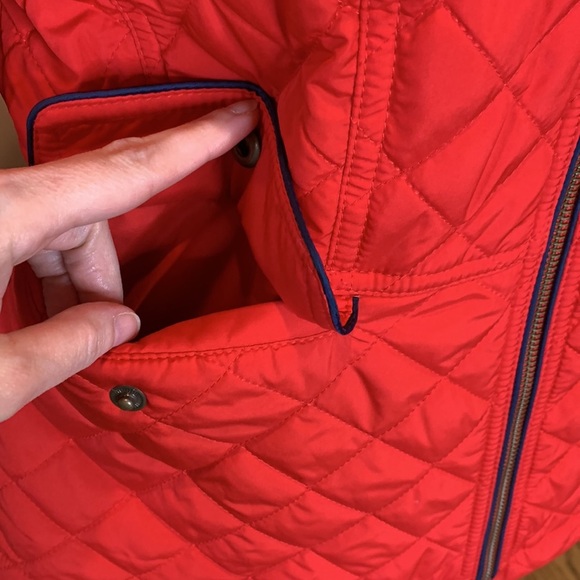 TALBOTS red quilted jacket - Picture 3 of 9